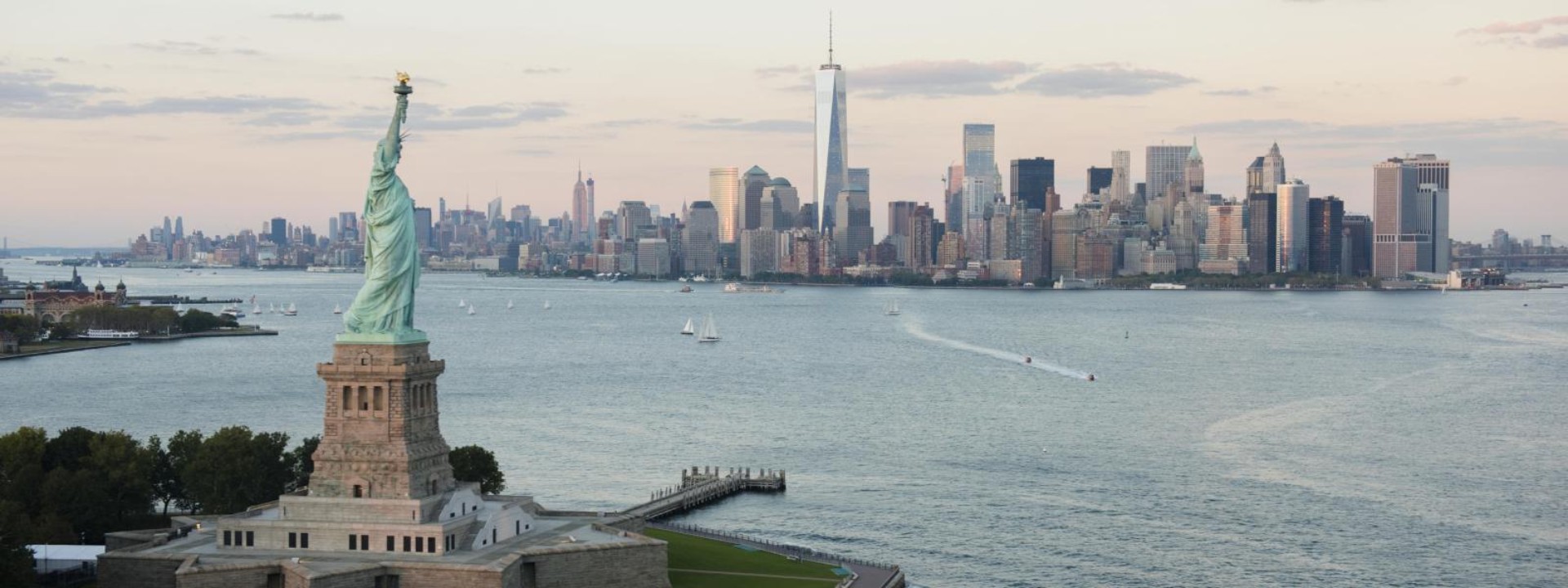 A New York city landscape with the Statue of Liberty